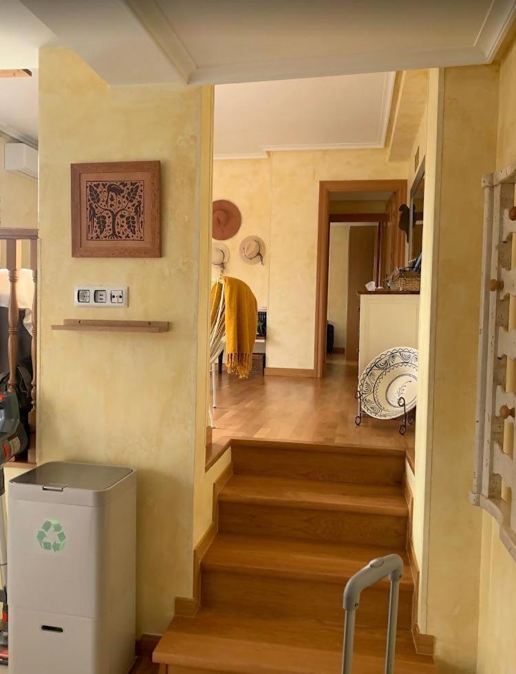 Un apartamento con vistas, aire acondicionado y wifi Viguera Exterior foto